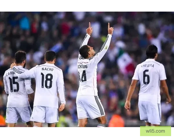 利物浦或已知晓阿诺德不续约皇马成其下一站加盟传闻升温已定未来